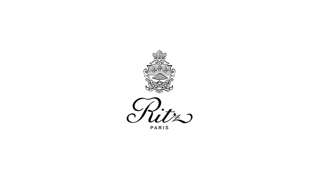 Ritz Paris logo Les 10 meilleurs hôtels 5 étoiles de Paris Blog Vendeur Pro